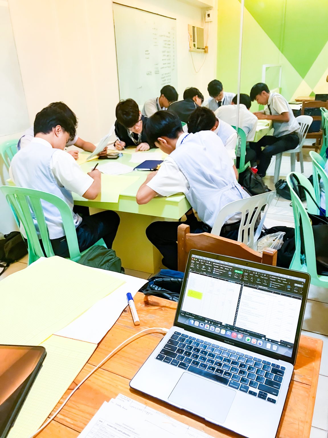 Grade 11 Business and Entrepreneurship Students Take Their First Step in Accounting